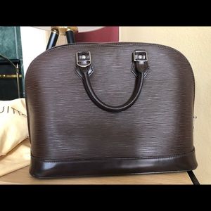 Authentic Louis Vuitton EPI Leather Alma PM Bag